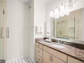 4101 Cathedral Avenue NW 504, Washington DC 20016