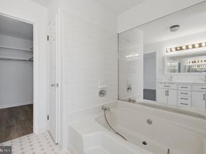 46601 Carriage Court, Sterling VA 20164