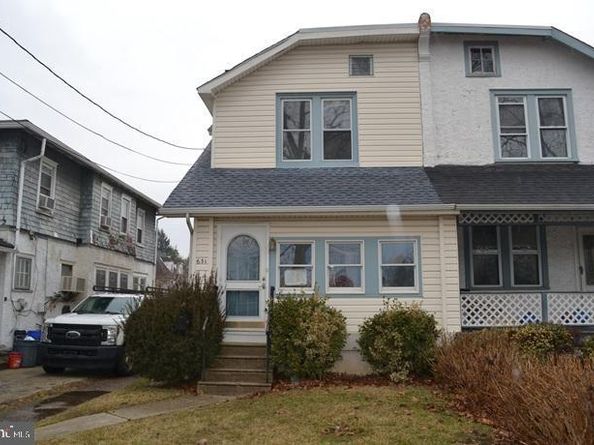 631 10TH Avenue, Prospect Park PA 19076