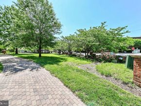 815 Branch Drive 401, Herndon VA 20170