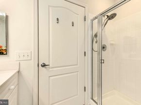 815 Branch Drive 401, Herndon VA 20170