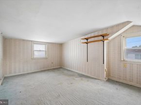 9225 Wesleyan Rd, Philadelphia PA 19114