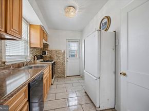 9225 Wesleyan Rd, Philadelphia PA 19114