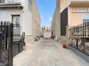 3935 N 8TH Street, Philadelphia PA 19140