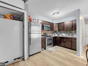 3935 N 8TH Street, Philadelphia PA 19140