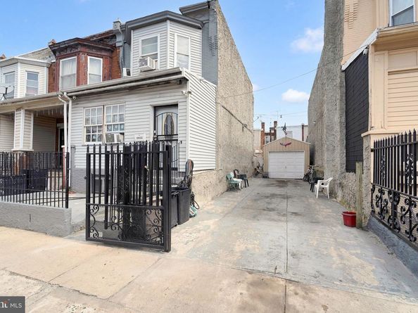 3935 N 8TH Street, Philadelphia PA 19140