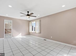 1853 Merlin Road, Philadelphia PA 19116