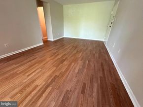 3312 Woodburn Village Drive 31, Annandale VA 22003