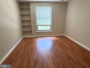 3312 Woodburn Village Drive 31, Annandale VA 22003