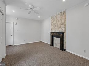 402 Fairmount Avenue, Philadelphia PA 19123