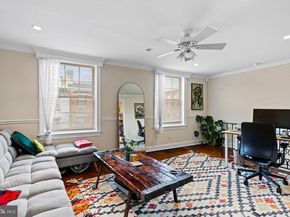 402 Fairmount Avenue, Philadelphia PA 19123