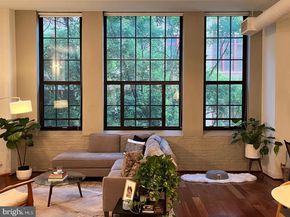 2429 Locust Street 211, Philadelphia PA 19103