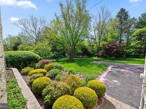 1141 Wisteria Drive, Malvern PA 19355