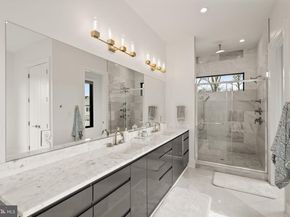 1054 Kinglet Court, Mclean VA 22101