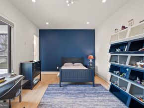 1054 Kinglet Court, Mclean VA 22101