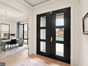 1054 Kinglet Court, Mclean VA 22101