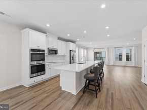 13695 Innovation Station Loop 77B, Herndon VA 20171
