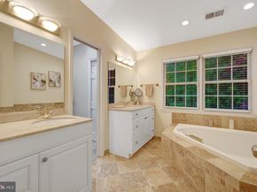 2006 Carriage Court, Vienna VA 22181