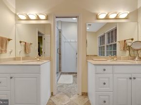 2006 Carriage Court, Vienna VA 22181