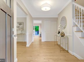 2006 Carriage Court, Vienna VA 22181
