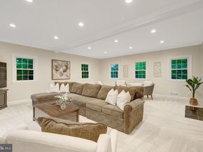 2006 Carriage Court, Vienna VA 22181