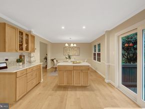 2006 Carriage Court, Vienna VA 22181