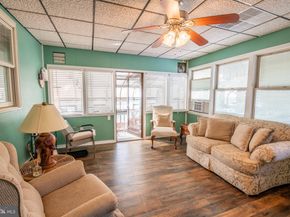 418 Doublewoods Road, Langhorne PA 19047