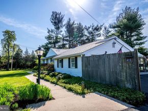 418 Doublewoods Road, Langhorne PA 19047