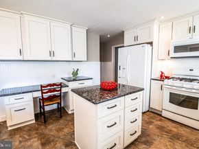 418 Doublewoods Road, Langhorne PA 19047