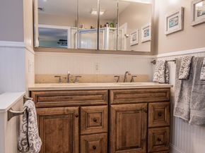 418 Doublewoods Road, Langhorne PA 19047