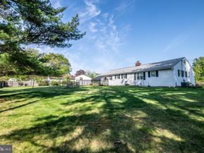 418 Doublewoods Road, Langhorne PA 19047