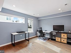 418 Wallace Street, Philadelphia PA 19123