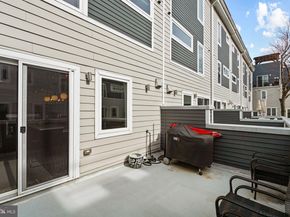 418 Wallace Street, Philadelphia PA 19123