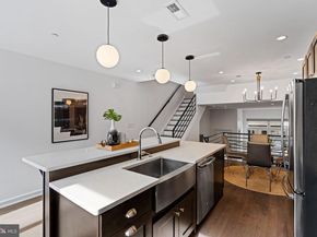 418 Wallace Street, Philadelphia PA 19123