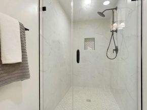 132 N Earley Street, Alexandria VA 22304