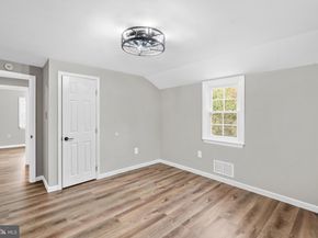104 Atwood Road, Glenside PA 19038