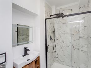 415 N Hobart Street, Philadelphia PA 19131