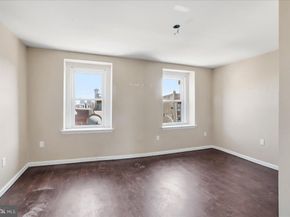 810 N Preston Street, Philadelphia PA 19104