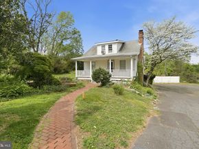 4464 N Old Glebe Road, Arlington VA 22207