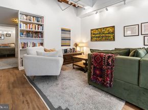 301 Race Street C002, Philadelphia PA 19106