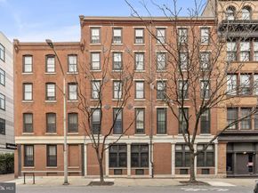 301 Race Street C002, Philadelphia PA 19106
