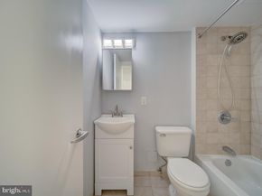 800 4TH Street SW N703, Washington DC 20024