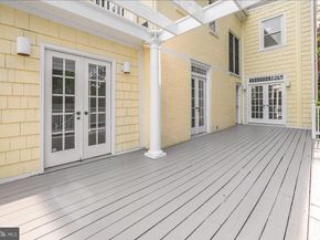 3001 Mckinley Street NW, Washington DC 20015