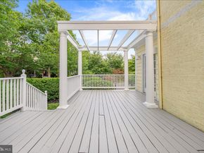 3001 Mckinley Street NW, Washington DC 20015