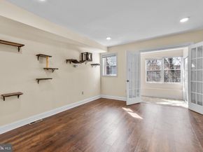 6639 N Fairhill Street, Philadelphia PA 19126