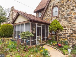 373 Upland Way, Drexel Hill PA 19026