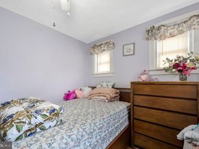 373 Upland Way, Drexel Hill PA 19026