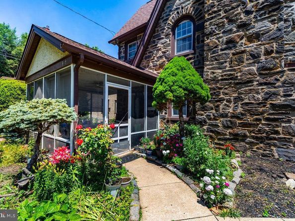 373 Upland Way, Drexel Hill PA 19026