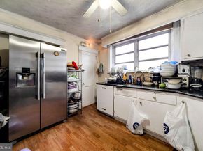 373 Upland Way, Drexel Hill PA 19026