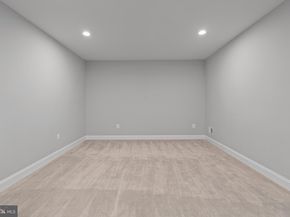 7606 Leonard Drive, Falls Church VA 22043